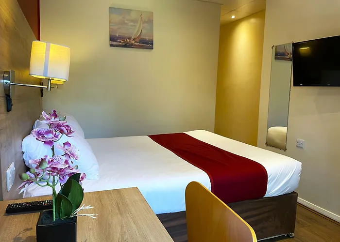 The Piccadilly Hotel